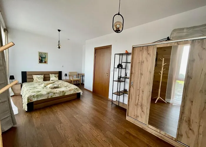 Apartamento Pirin Golf Penthouse Iliyana Bansko