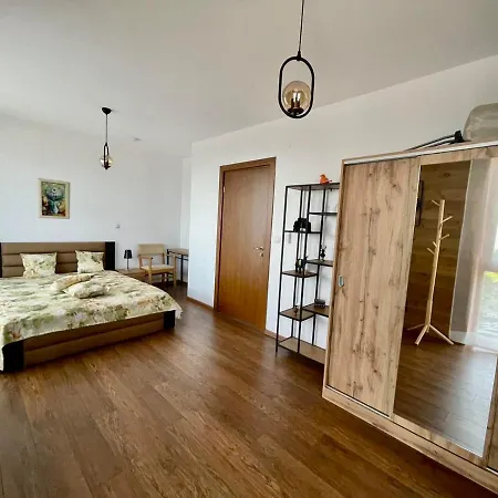 Apartamento Pirin Golf Penthouse Iliyana Bansko